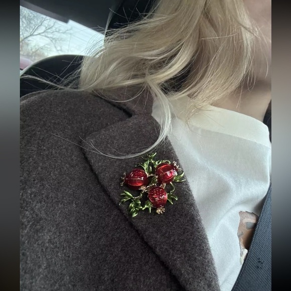 Betsey Johnson Longevity Red Pomegranate Brooch - Picture 4 of 8